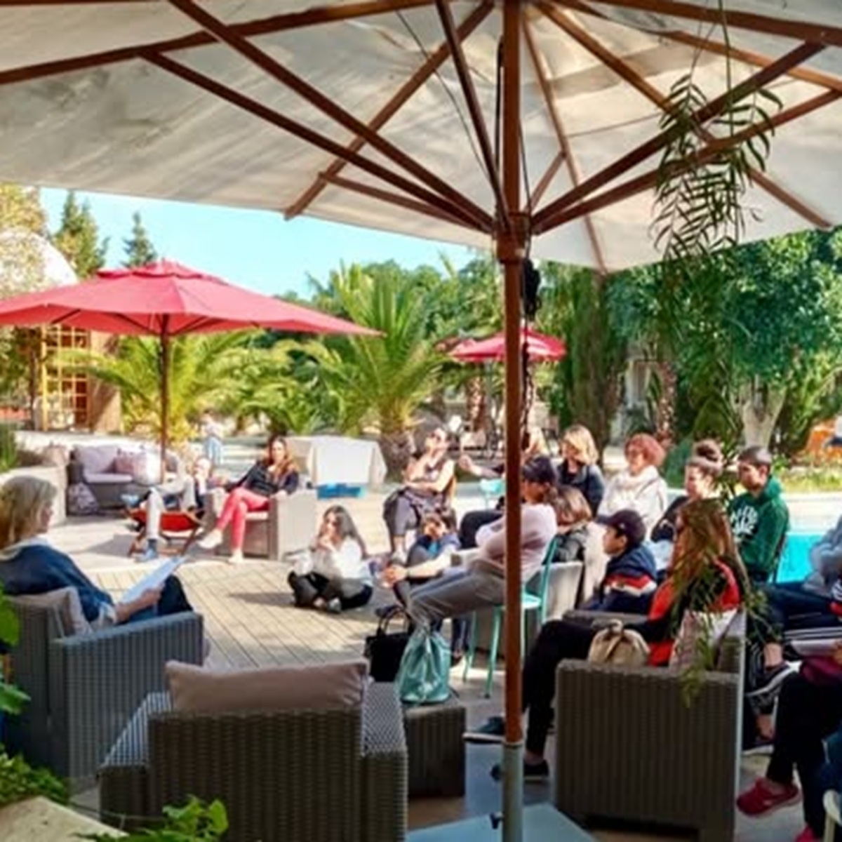 DU COTE DE CHEZ BLILIS TUNISIE CHAMBRE SINGLE SEMINAIRE FREDERIC LENOIR 3